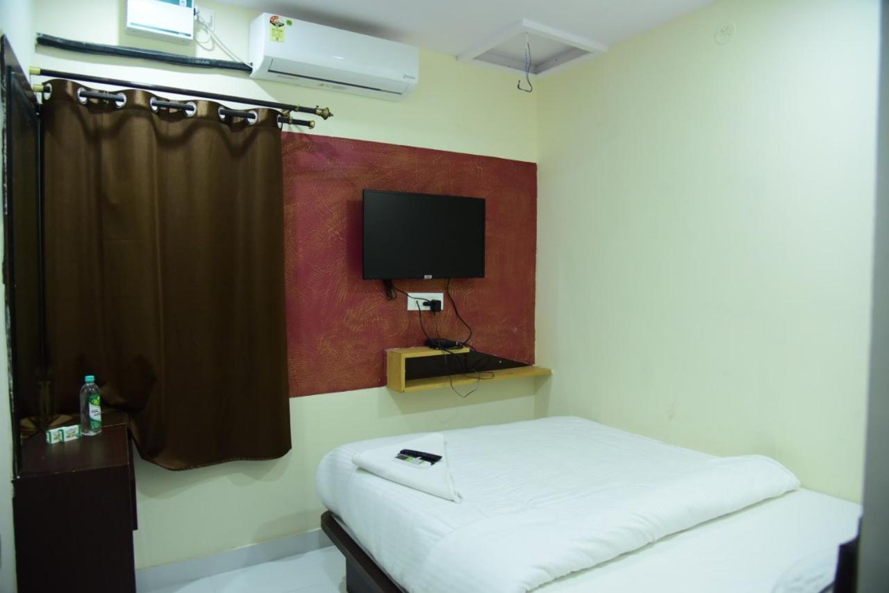 M G Residency Chikmagalur Exterior photo